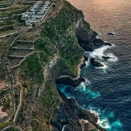 Your Island Apartman